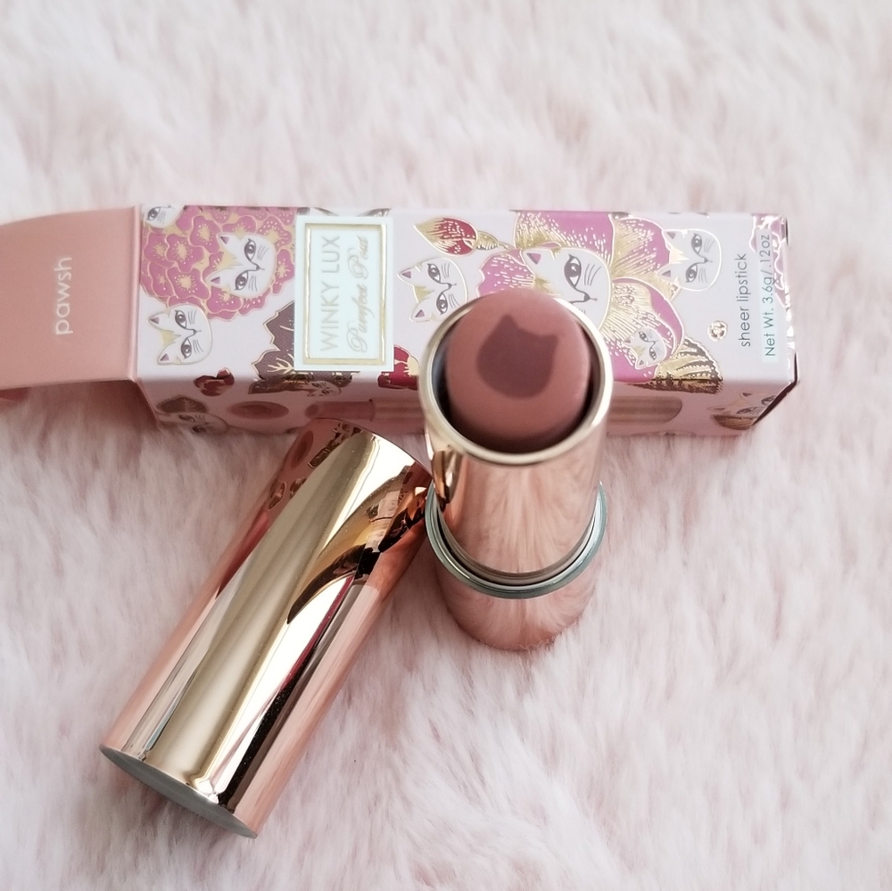 Winky Lux lipstick